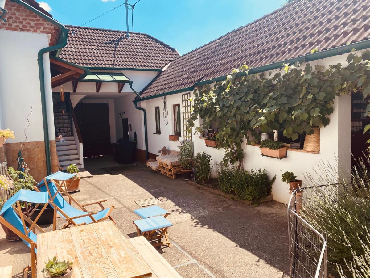 Derhofrat Apartment Litzelsdorf Exterior photo