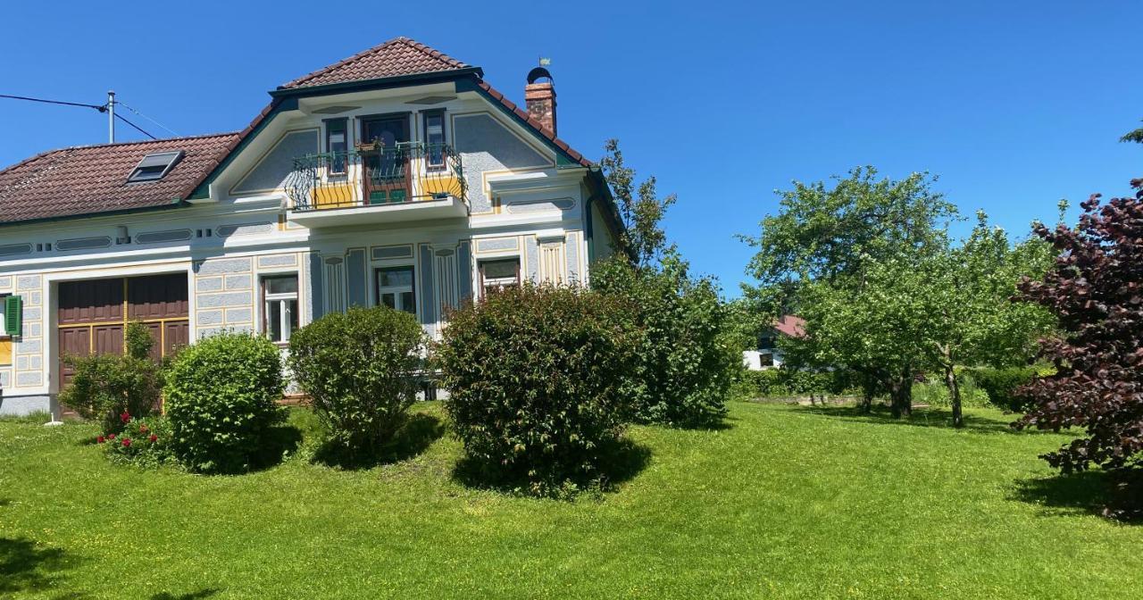 Derhofrat Apartment Litzelsdorf Exterior photo